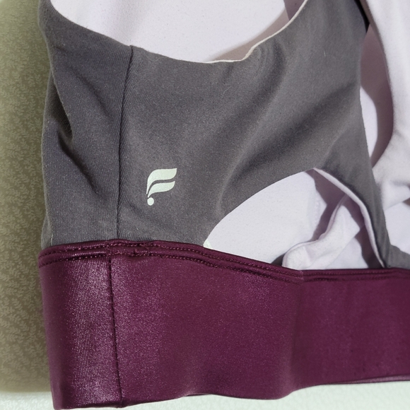 Fabletics No-Bounce Color Block Sports Bra Size Medium - Picture 5 of 6